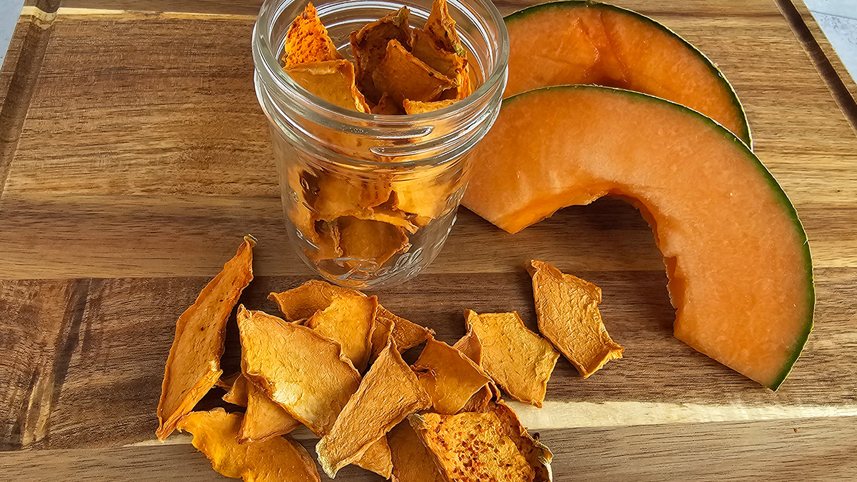 Stop Food Waste: Dehydrate Cantaloupe for Delicious, Healthy Snacks